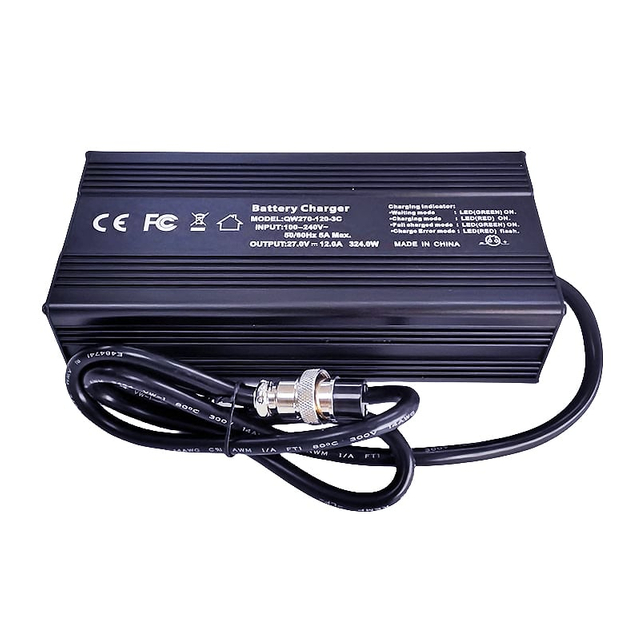 Battery Chargers Adapters 22S 66V 70.4V 4a 4.5a 360W LiFePO 4 LiFePO4 Battery DC 79.2V/80.3V 4.5a Portable Charger