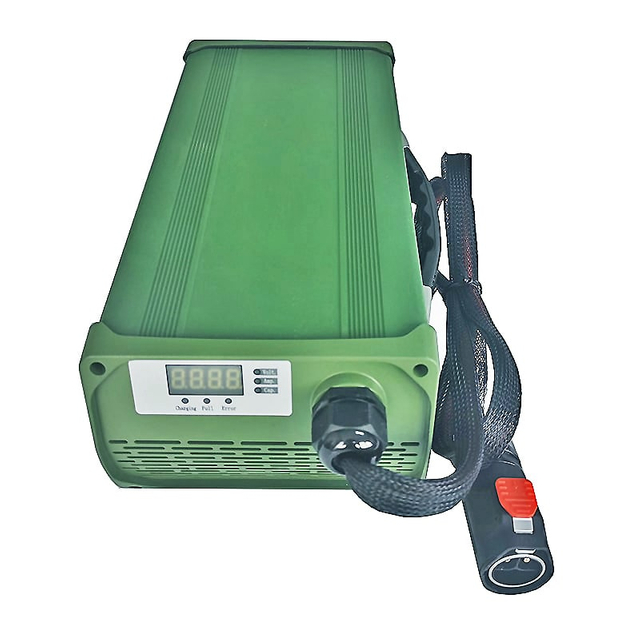 AC 220V Military products DC 14.4V 14.6V 70a 2200W Low Temperature charger for 4S 12V 12.8V LiFePO4 battery pack