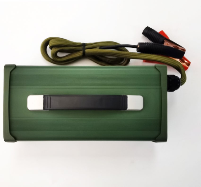 Military products 84V 10a 900W Low Temperature charger for 20S 72V 74V Li-ion/Lithium Polymer battery with PFC