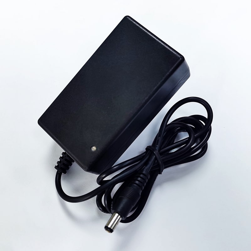Smart Charger 16.8V 1a 1.5a 24W AU/EU/UK/US Wall Charger For 4S 14.4V 14.8V 1.5a Lithium li-ion / Lithium Polymer battery Pack