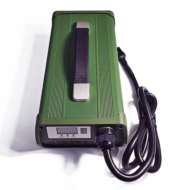 900W Super Charger 36V 15a 20a Battery Charger DC 44.1V 15a 20a for SLA /AGM /VRLA /GEL Lead Acid Batteries with PFC
