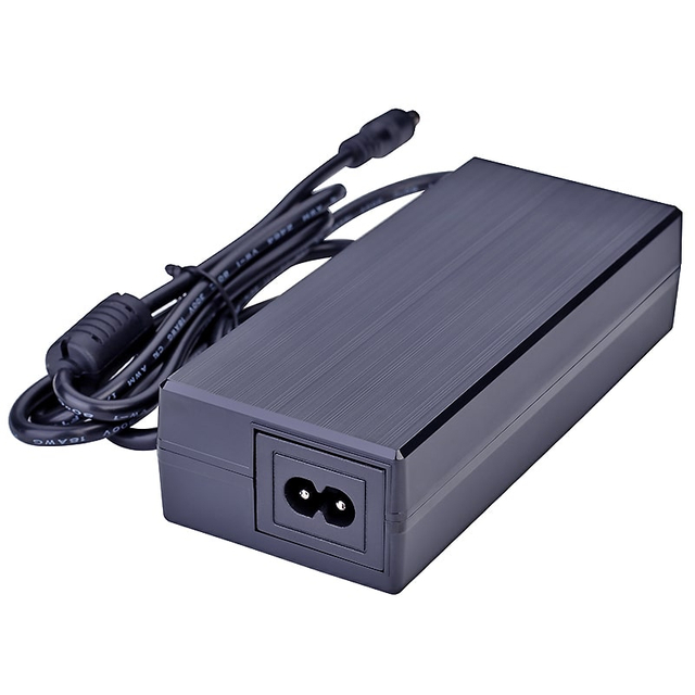 90W Portable Charger 14.4V 14.6V 5a 6a Battery Charger for 4S 12V 12.8V LiFePO4 Smart Robot Electric Scooters Battery Pack