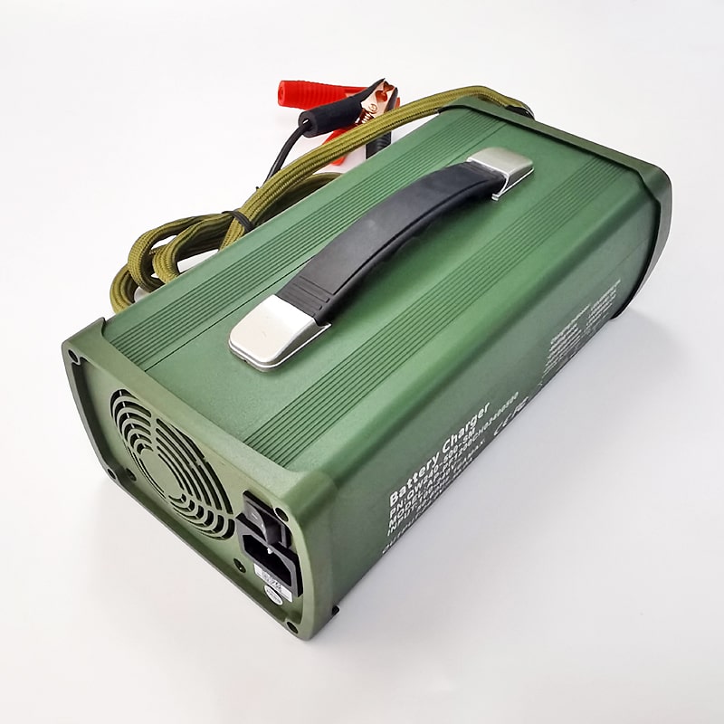 900W Special Charger 72V 10a for AGM /VRLA /GEL Lead Acid Batteries RVS Other Motorcycles Solar Energy System