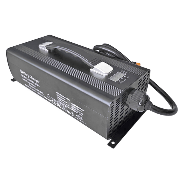 AC 220V 2200W Fast Charger 12V 65a 70a Battery Charger for Lead Acid Battery Charger New Energy Vehicles Energy Storage Battery