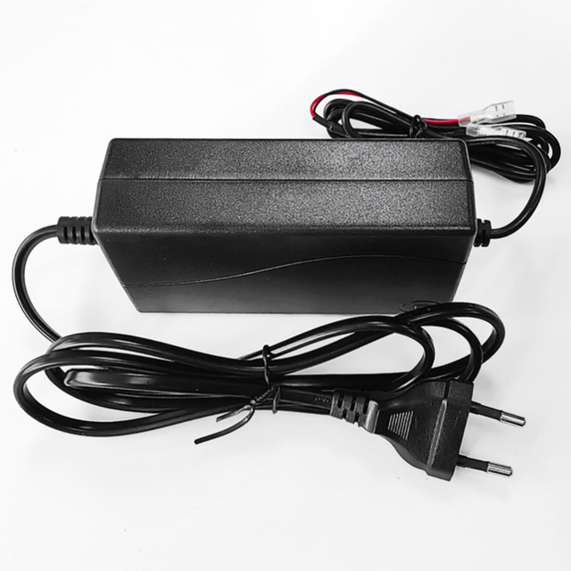60W Smart Charger 12.6V 3a 4a Battery Charger for 3S 10.8V 11.1V 12V Lithium ion Batteries Electric Scooter Robots Battery Pack