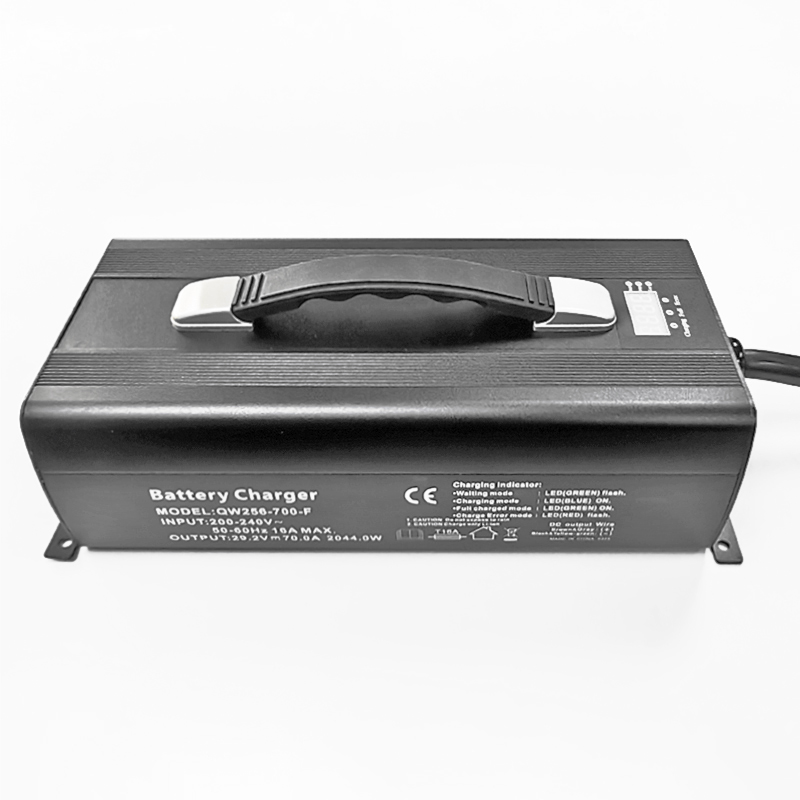 AC 220V 1500W LiFePO4 Battery Charger 86.4V 87.6V 15a 17a Fast Charger For 24S 72V 76.8V Electric Forklift Lawn Mowers Battery Pack