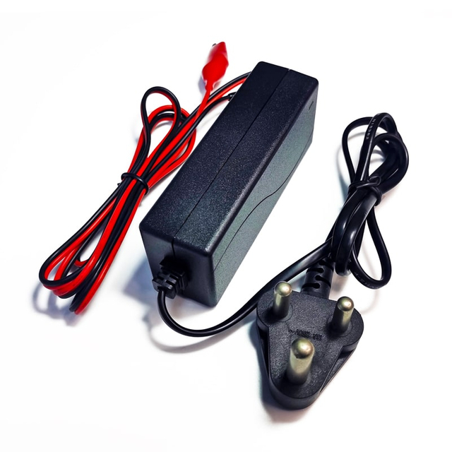 30W Battery Charger 16.8V 1.5a Smart Charger for 4S 12V 14.4V 14.8V Lithium ion Batteries Electric Scooter Toy Robots Battery Pack