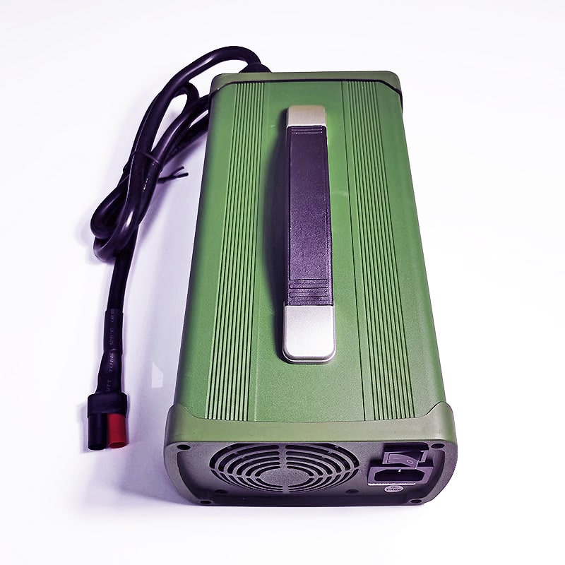 900W Special Charger 36V 15a 20a for AGM /VRLA /GEL Lead Acid Batteries RVS Other Motorcycles Solar Energy System