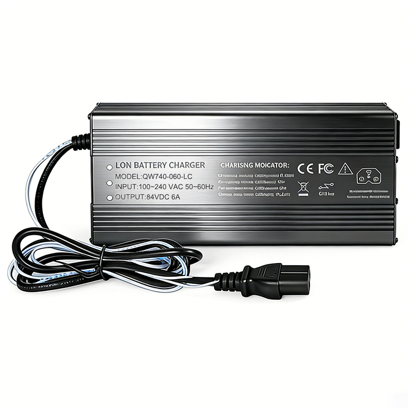 600W CANBus Chargers 75.6V 5a 8a Battery Charger for 18S 64.8V 66.6V UAV Portable Radio Energy Storage Battery Lithium ion Batteries Pack