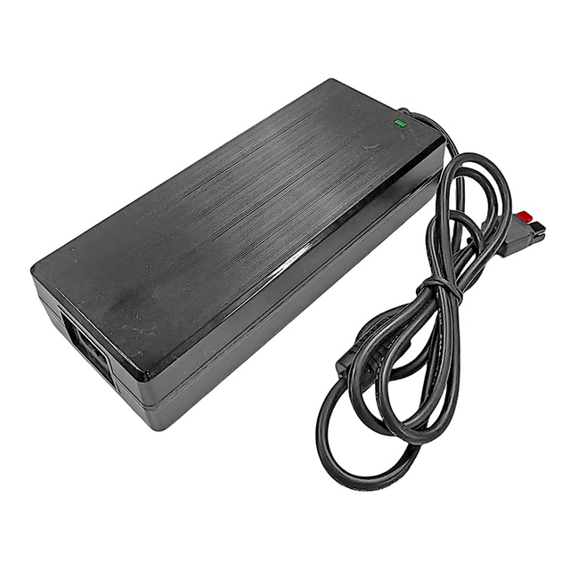 120W 46.8V 47.45V 48V 2A 2.5A Fast Charger for 13S 39V 41.6V 42V LiFePO4 Battery Pack Electric Scooters Portable Battery Charger Power Supply