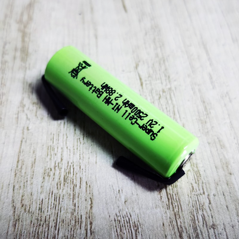 1.2V AA NiMH Rechargeable Battery with Soldering Lugs (2500mAh)