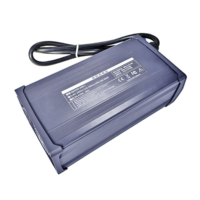 900W CANBus Charger 18S 54V 57.6V Lifepo4 Batteries Chargers 64.8V/65.7V 10a 13a For New Energy Vehicles,RVS Battery Pack