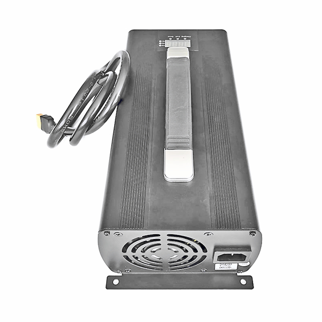 AC 220V 2200W Smart Charger 57.6V 58.4V 30a 35a 37a LiFePO4 Charger For 16S 48V 51.2V Electric Tricycles Electric Cars Battery Pack 