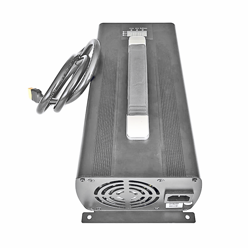 AC 220V 2200W Battery Charger 86.4V 87.6V 20a 25a LiFePO4 Charger For 24S 72V 76.8V Electric Motorcycle Electric Cars Battery Pack