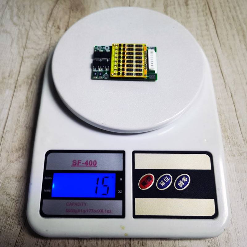 5s-8s 5A PCM BMS for 28.8V 29.6V Li-ion/Lithium/ Li-Polymer 24V 25.6V LiFePO4 Battery Pack Size L50*W40*T9mm PCM-L08s12-440 (C)