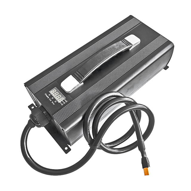 AC 220V 2200W Smart Charger 42V 43.2V 43.8V 40a 45a 50a LiFePO4 Charger For 12S 36V 38.4V Electric Tricycles Electric Cars Battery Pack