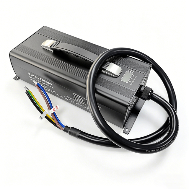 AC 220V 1500W Battery Charger 79.8V 16a 17a 18a Fast Charger for 19S 68.4V 70.3V Electric Tricycles Golf Cart Lithium ion batteries pack