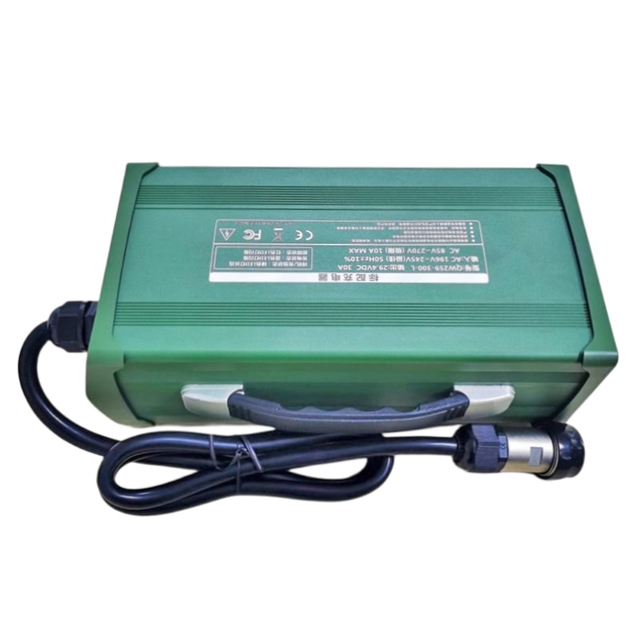900W Intelligent Charger 54V 54.75V 15a 16a LiFePO4 Charger For 15S 45V 48V Smart Robot Electric Motorcycles Battery Pack