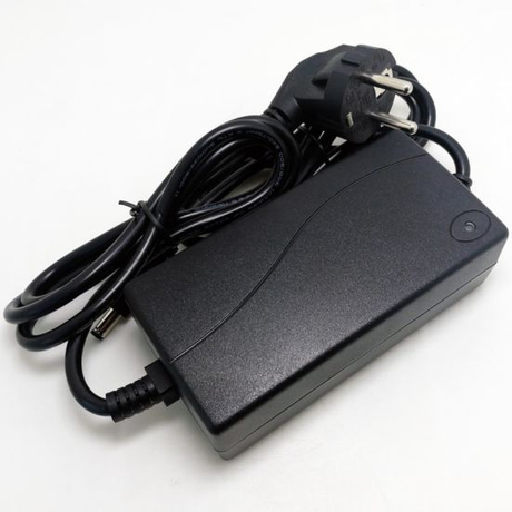 Factory Direct Sale 16.8V 3A 60W Charger for 4s 12V 14.8V Li-ion/Lithium Polymer Battery