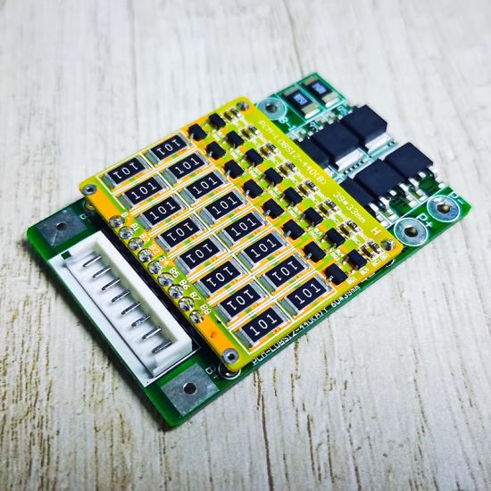 5s-8s 5A PCM BMS for 28.8V 29.6V Li-ion/Lithium/ Li-Polymer 24V 25.6V LiFePO4 Battery Pack Size L50*W40*T9mm PCM-L08s12-440 (C)