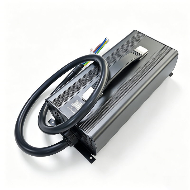 AC 220V 1500W Battery Charger 84V 15a 16a 17a 18a Fast Charger for 20S 72V 74V Electric Tricycles Golf Cart Lithium ion batteries pack