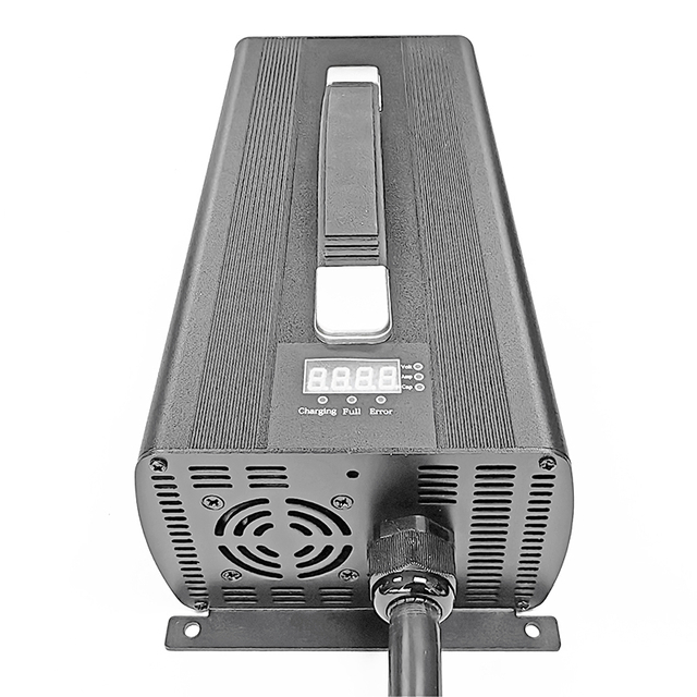 AC 220V 2200W Smart Charger 6S 18V 19.2V LiFePO4 Battery Pack For 21.6V 21.9V 65a 70a Electric Tricycles Electric Cars Battery Charger