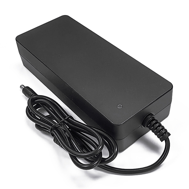 240W Smart Charger 67.2V 3a 3.5a Battery Chargers For 16S 57.6V 59.2V 60V Lithium ion Batteries Electric Bicycle Battery Pack