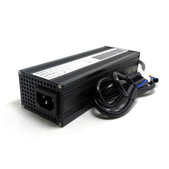 Factory Direct Sale 28.8V 29.2V 8A 250W Charger for 8s 24V 25.6V LiFePO4 Battery Pack with PFC