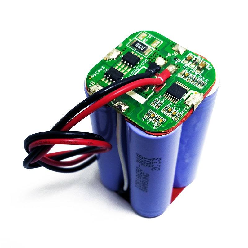 4s1p 14.4V 14.8V 18650 3000mAh Rechargeable Lithium Ion Battery Pack with PCM and Connectors