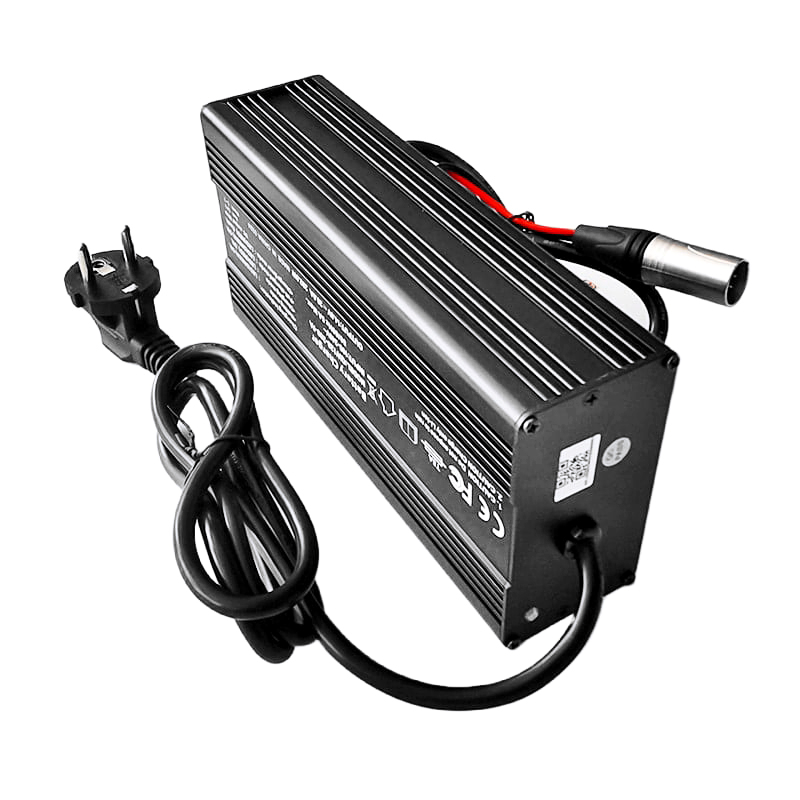 360W Battery Chargers 82.8V 83.95V/84V 4a IP56 Waterproof Chargers for 23S 69V 72V 73.6V Robots Electric Tricycles LiFePO4 Outdoor Charger