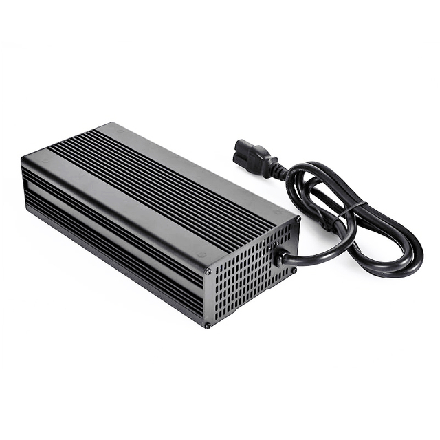 600W LiFePO4 Charger 72V 73V 6a 7a 8a Batteries Charger For 20S 60V 64V For Electric Forklift Electric Motorcycle Tricycles Battery Pack