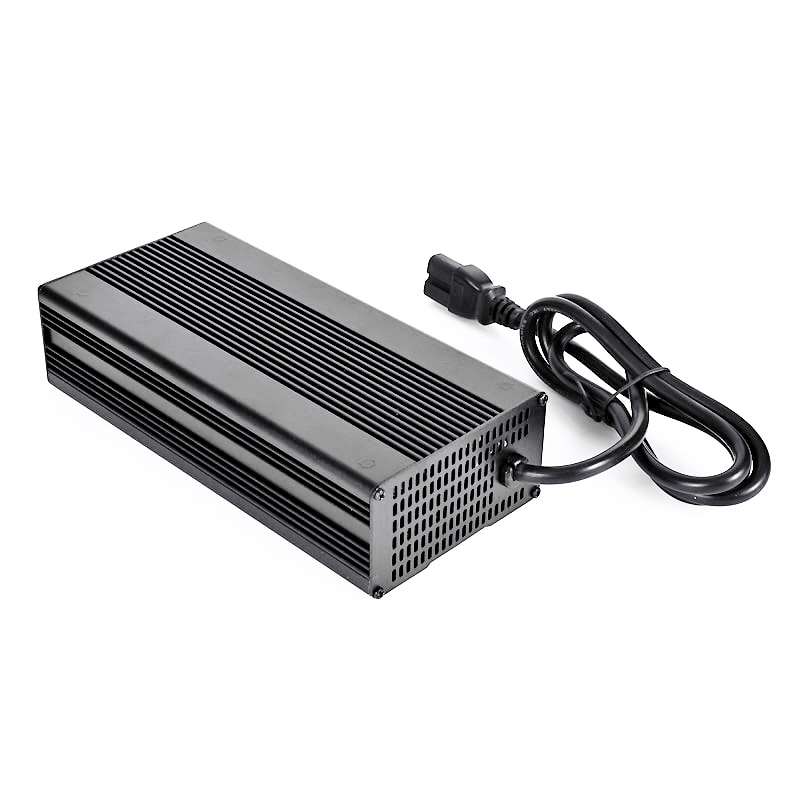 600W LiFePO4 Charger 72V 73V 6a 7a 8a Batteries Charger For 20S 60V 64V For Electric Forklift Electric Motorcycle Tricycles Battery Pack