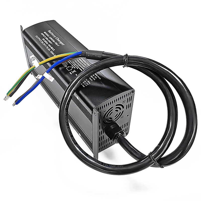 AC 220V 1500W LiFePO4 Battery Charger 82.8V 83.95V 84V 15a 17a Fast Charger For 23S 69V 72V 73.6V Electric Forklift Lawn Mowers Battery Pack