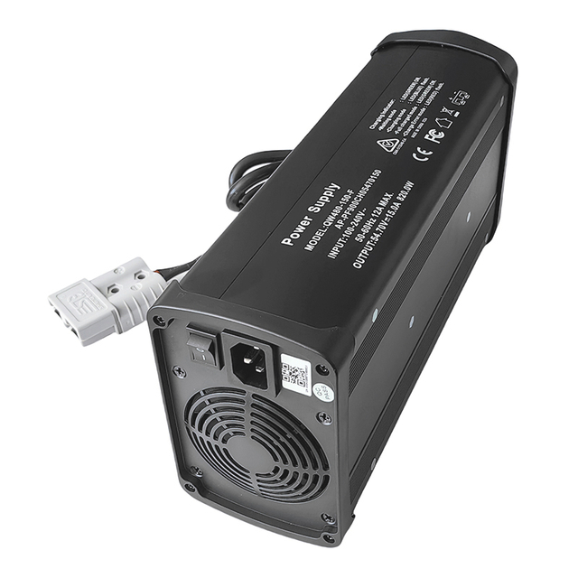 900W Lifepo4 Charger 54V 54.75V 15a 16a Battery Charger For 15S 45V 48V Electric Forklifts Electric Tricycles Battery Pack