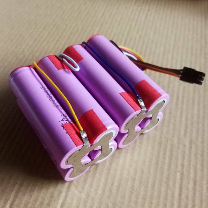 4s2p 14.4V 14.8V 18650 5200mAh Rechargeable Lithium Ion Battery Pack with Smbus Communication Protocol