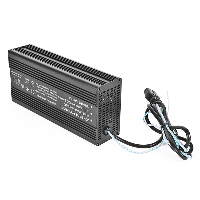 360W CANBUS Chargers 79.2V 80.3V 4a 4.5a Battery Charger For 22S 66V 70.4V LiFePO4 Battery Smart Robot Drones Electric Scooter AGV