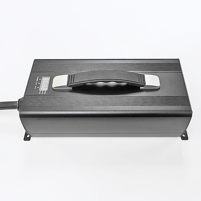 AC 220V 1500W LiFePO4 Battery Charger 86.4V 87.6V 15a 17a Fast Charger For 24S 72V 76.8V Electric Forklift Lawn Mowers Battery Pack