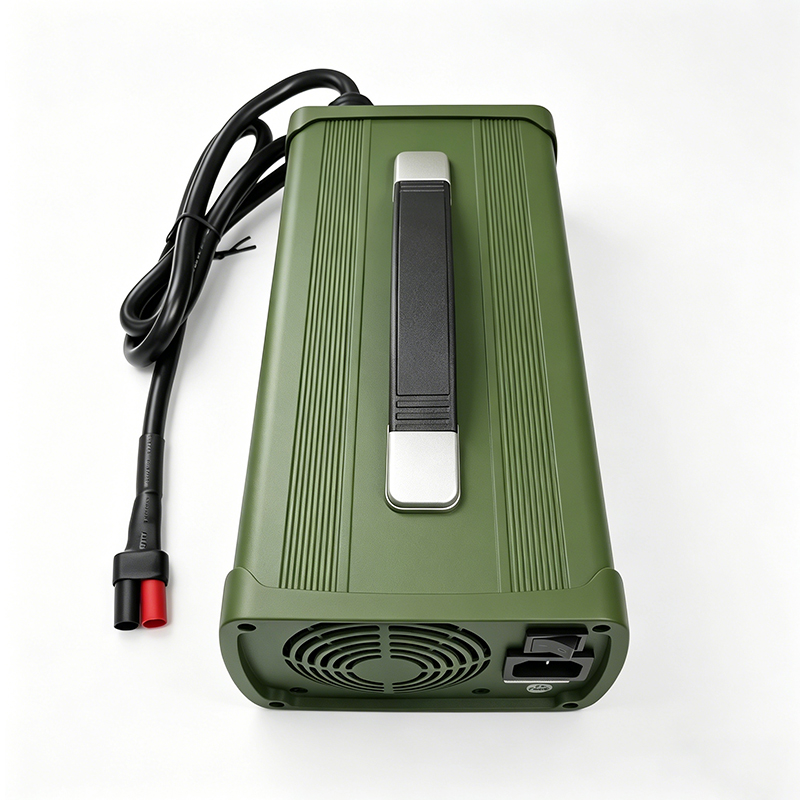 900W Super charger 24V 25.2V 25a 30a 35a Battery Charger for 6S 21.6V 22.2V energy storage battery Lithium ion batteries Pack