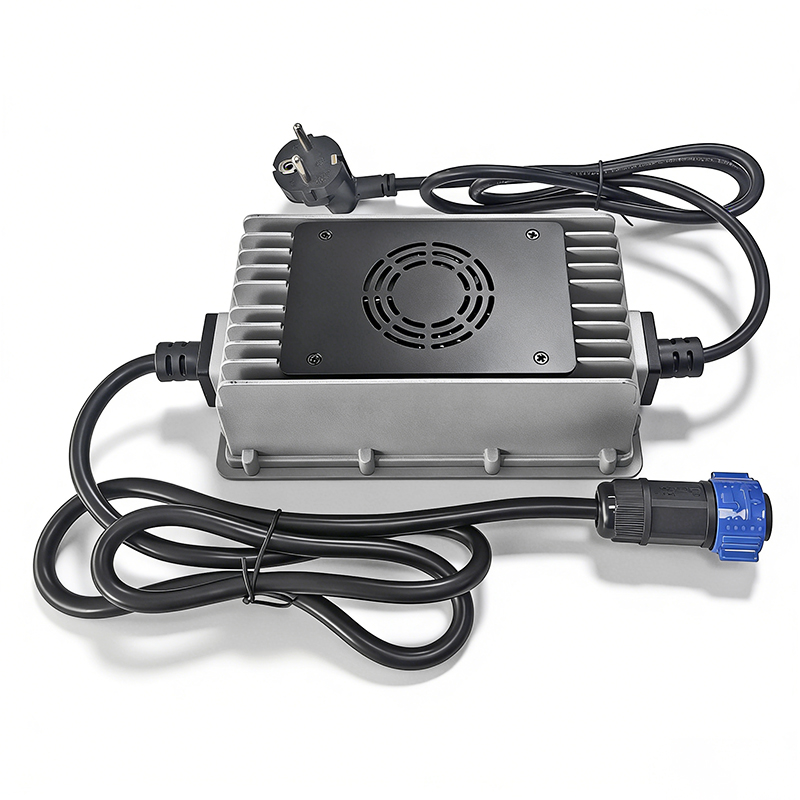 900W Outdoor Charger 87.6V 10a IP67 Waterproof Sealed Lead Acid Battery Charger Suitable for 72V AGM GEL SLA Battery Pack