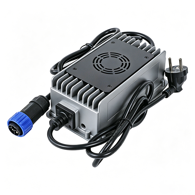 900W Outdoor Charger 29.2V 20a IP67 Waterproof Sealed Lead Acid Battery Charger Suitable for 24V AGM GEL SLA Battery Pack