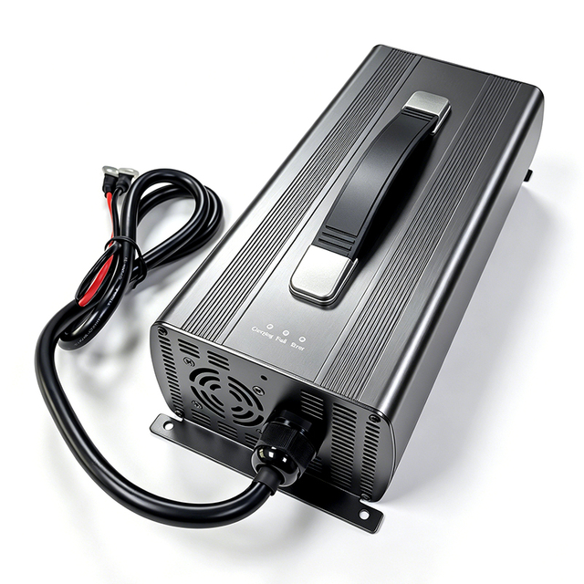 1200W Battery Chargers 42V 25a 28a Charger for 10S 36V 37V Electric Motorcycle Robots RVS Campers Lithium ion batteries Pack